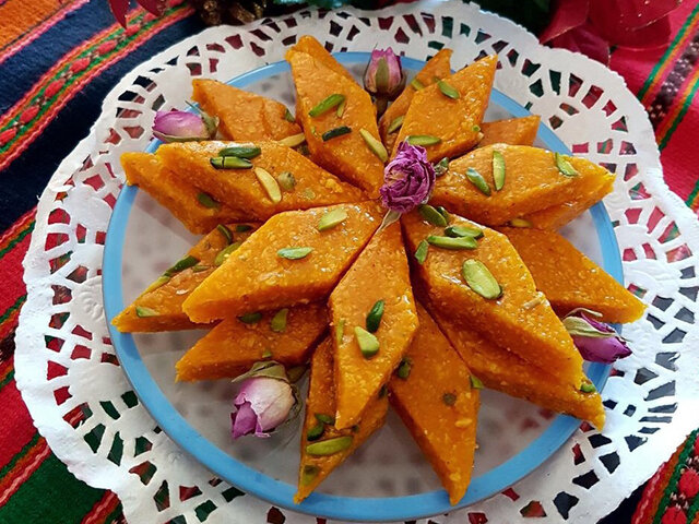 کام شیرین با شیرینیهای سنتی گلستان