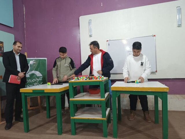 برگزاری مسابقه مکعب روبیک در بندرترکمن برگزاری مسابقه مکعب روبیک در بندرترکمن