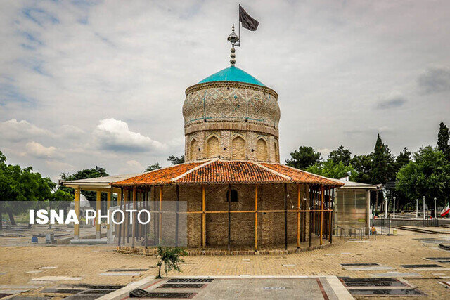 میزبانی از روزه داران و گردشگران نوروزی در حریم قدسی امامزادگان گلستان