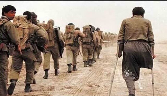 یادگاری از سال های آتش و ایمان، از یونیفورم تا ایثار