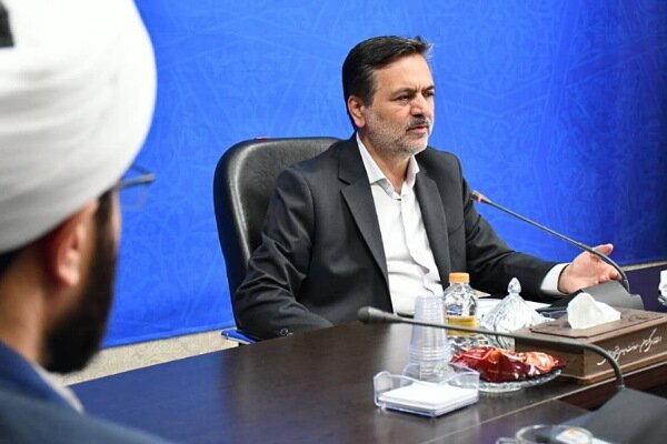 بهره‌مندی از ظرفیت‌های فرهنگی و هنری در کیفیت‌بخشی مراسم ارتحال امام (ره)