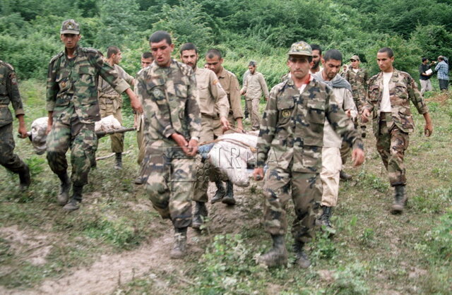 ۲۵ سال پس از پرواز ناتمام یاک-۴/ خاطره شهدای خدمت زنده است