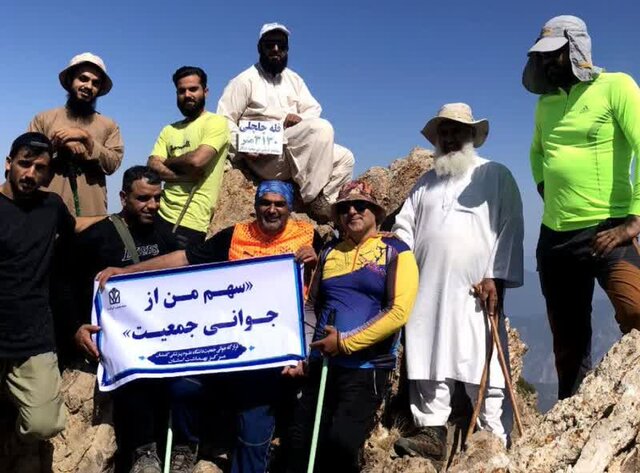 پیک جوانی جمعیت بر فراز ۱۷ قله/ روایت ایستادگی یک کوهنورد مردمی