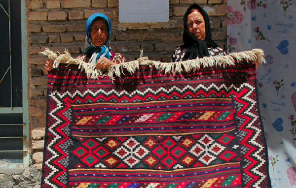 سفر به قلب صنایع دستی ایران؛ روستاهایی که موزه‎‌های زنده اند!