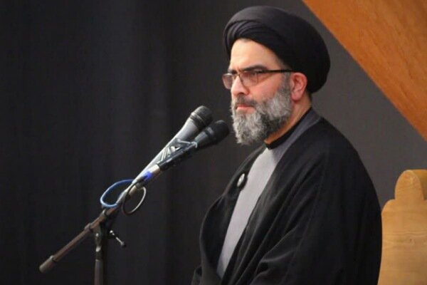 قیام عاشورا، الگویی جامع برای جهاد خانوادگی و ایستادگی در برابر طاغوت زمان است