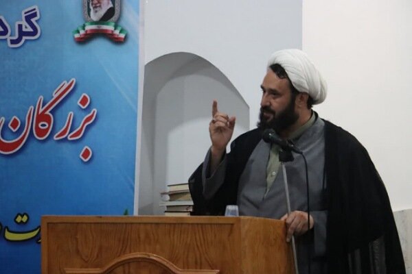 قوم بلوچ همواره در صف نخست پشتیبانی از نظام اسلامی و ولایت فقیه است