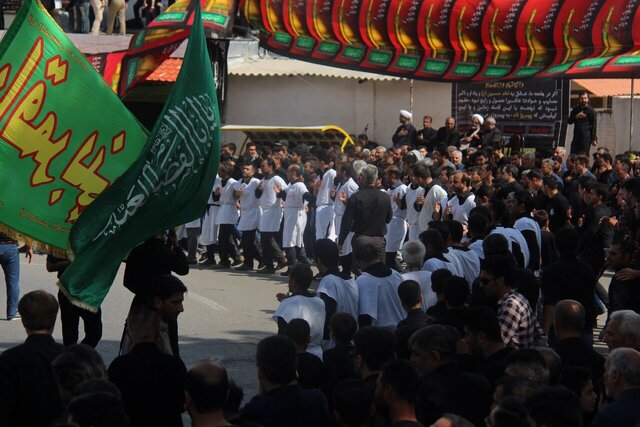 کمر به کمر، دل به دل؛ آیین باشکوه عزاداری در رامیان