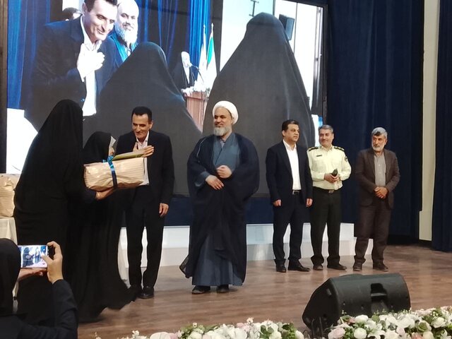 برگزاری آیین آغاز سال تحصیلی و استقبال از نودانشجو معلمان در دانشگاه فرهنگیان گلستان