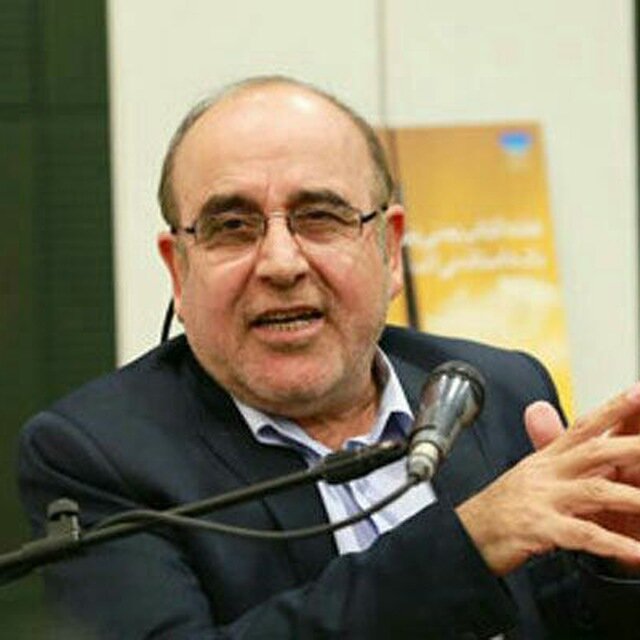 ابراهیم حسن‌بیگی: نویسندگی مرا انتخاب کرد؛ من فقط قلم را برداشتم