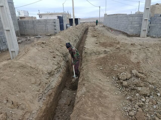 آغاز عملیات اصلاح و بازسازی شبکه داخلی آب آشامیدنی روستای قره‌گل تخته مراوه‌ تپه