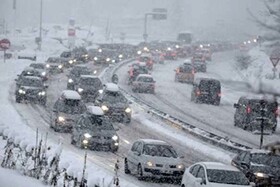 مه‌گرفتگی در برخی گردنه‌های همدان/ کولاک زمینی در ۲۰ نقطه از جاده‌ها