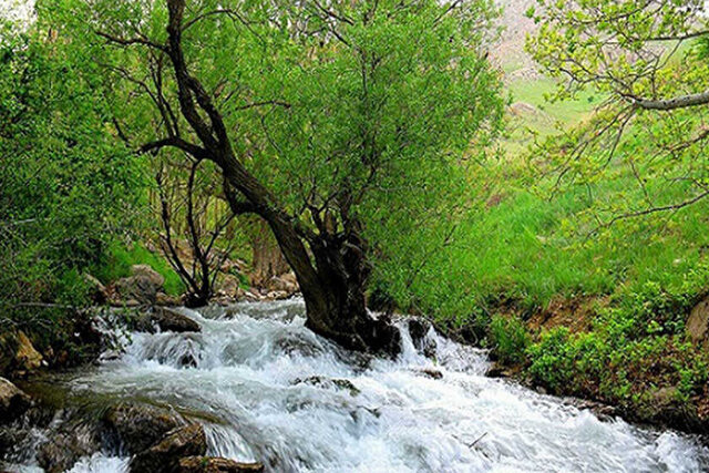 اتمام فاز چهارم محوطه‌سازی سراب «فارسبان» نهاوند