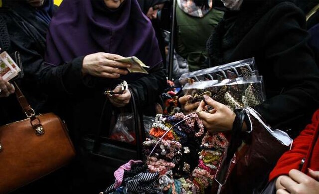 غالب دختران در شغل‌های کاذب مشغول به کار هستند