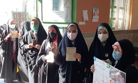 فرماندار اعلام کرد: حضور ۱۷۹۶ رأی‌اولی تویسرکان در انتخابات