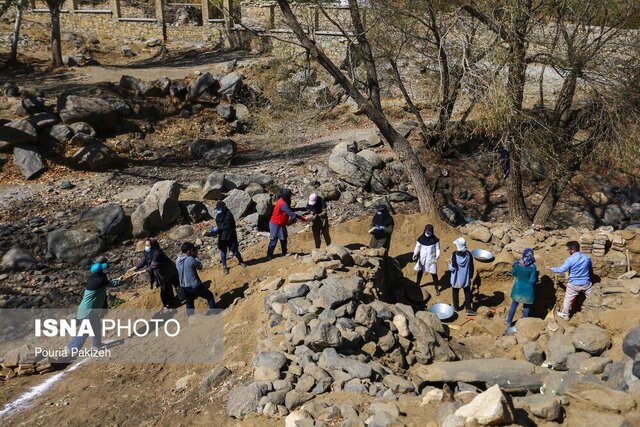 سنگ آسیاب آبی ۷۰۰ ساله همدان با نوسان دما شکسته است