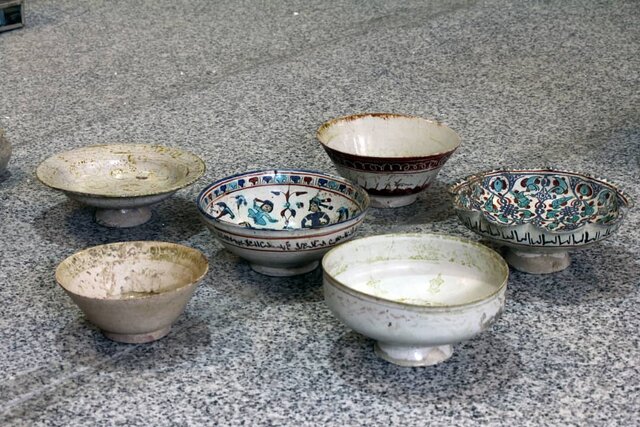 اشیاء کشف شده در نهاوند به همدان منتقل شد