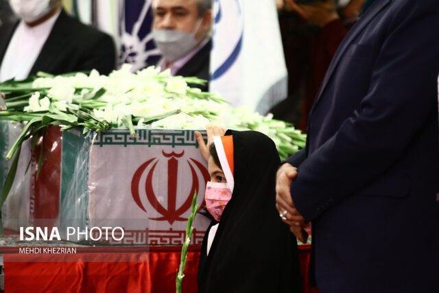/گزارش تصویری/ یادواره شهدای اصناف همدان با حضور وزیر صمت