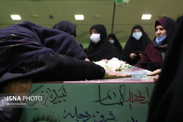 /گزارش تصویری/تشییع شهید گمنام در همدان