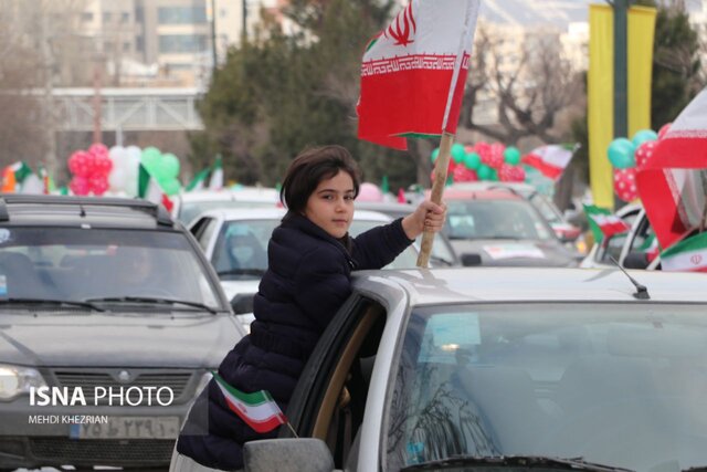 گزارش تصویری؛ حضور پرشور مردم همدان در راهپیمایی خودرویی ۲۲ بهمن
