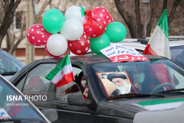 گزارش تصویری؛ حضور پرشور مردم همدان در راهپیمایی خودرویی ۲۲ بهمن