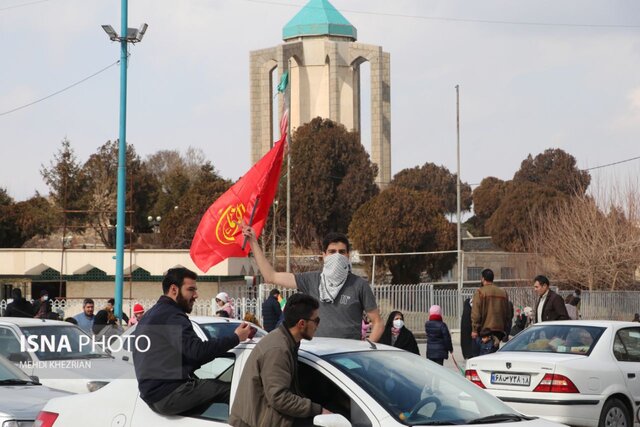 گزارش تصویری؛ حضور پرشور مردم همدان در راهپیمایی خودرویی ۲۲ بهمن