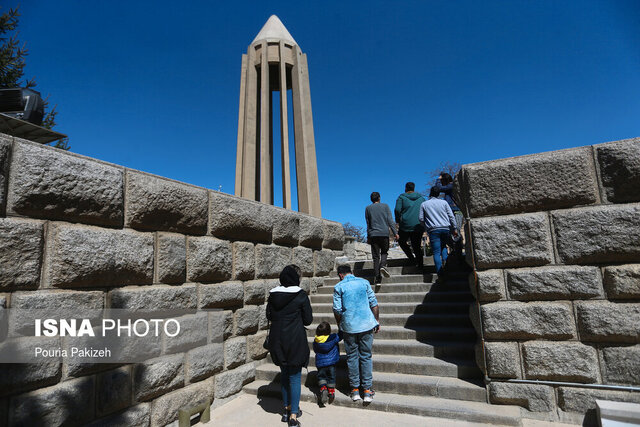 بیش از ۸۰۰ هزار نفر از جاذبه‌های گردشگری همدان بازدید کردند 