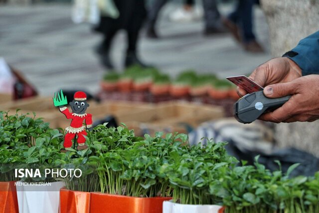 /گزارش تصویری/ هیاهوی آخرین روز قرن در همدان