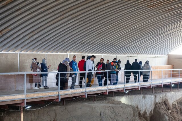 دمی با خاطرهآفرینان سفر در همدان