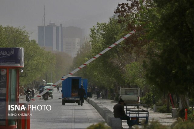 /گزارش تصویری/همدانِ غبارآلود!