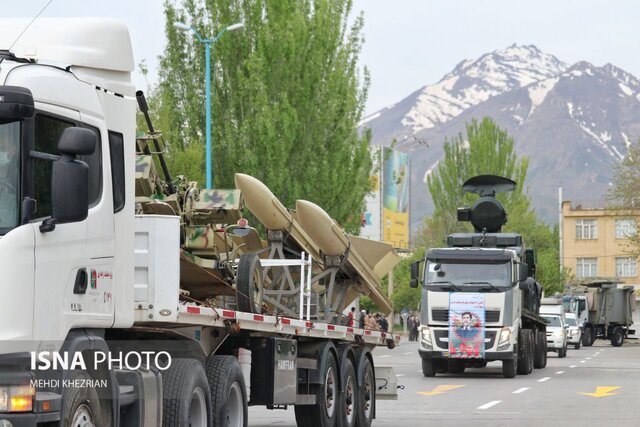 /گزارش تصویری/ رژه روز ارتش در همدان