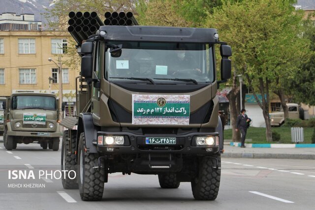 /گزارش تصویری/ رژه روز ارتش در همدان