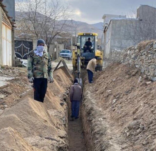 بهره برداری از طرح نوسازی شبکه توزیع آب شرب روستای محمدآباد اسدآباد در آینده نزدیک


