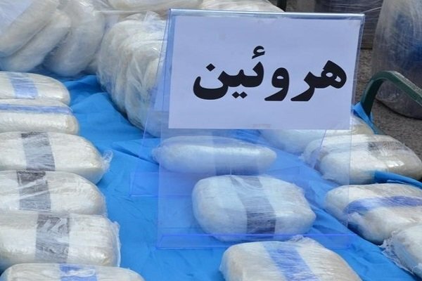 عکس تزیینی است دستگیری سوداگران مرگ و کشف ۱۲۰۰ گرم هروئین در بروجرد
