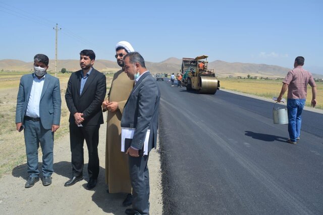 نهضت سراسری آسفالت‌ در ملایر کلید خورد