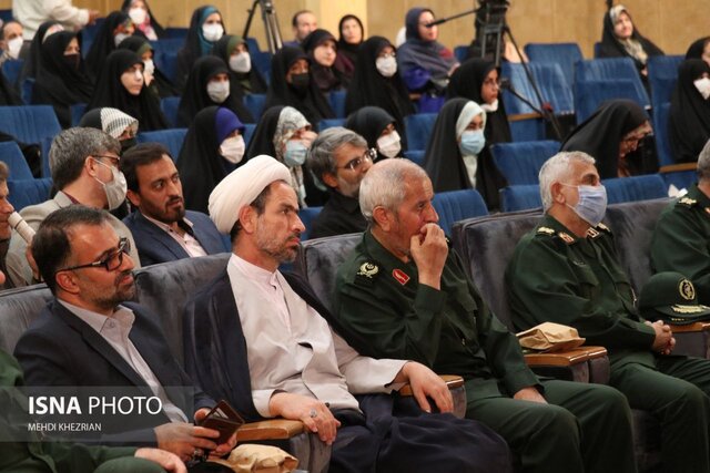 /گزارش تصویری/ گرامیداشت نادر طالب‌زاده در همدان