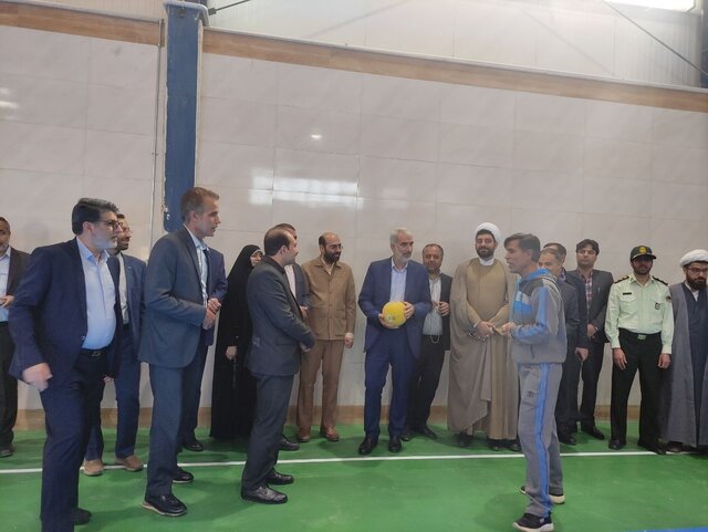سالن ورزشی علوی ملایر با حضور وزیر آموزش و پرورش افتتاح شد