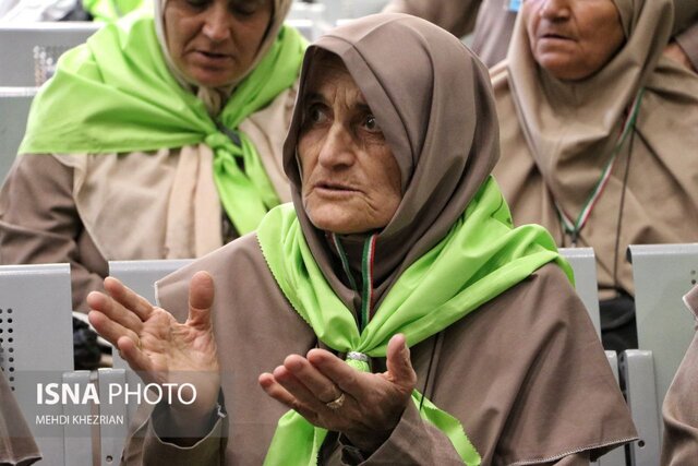 /گزارش تصویری/ اعزام نخستین گروه حجاج از فرودگاه همدان