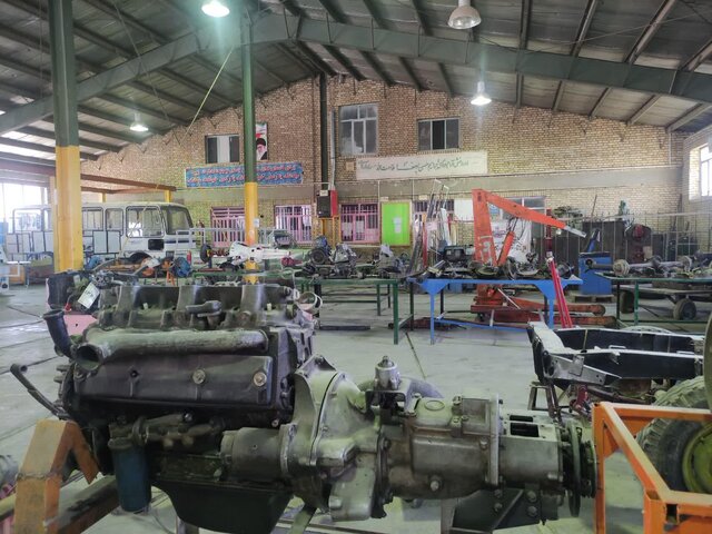 عکس آرشیوی است هنرستانهای استان همدان با ۵۰ میلیارد تومان تجهیز شدند