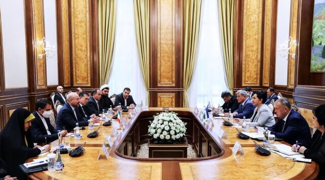 سفر نماینده مردم ملایر و هیات پارلمانی جمهوری اسلامی ایران به ازبکستان