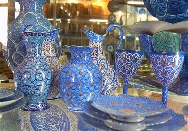 تأمین مواد اولیه از مهمترین مشکلات سفالگران لالجینی تأمین مواد اولیه از مهمترین مشکلات سفالگران لالجینی