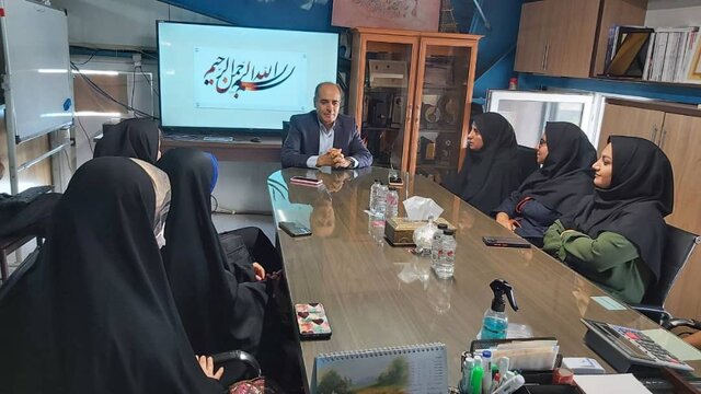 همدانیها سردمدار روزنامهخوانی در کشور