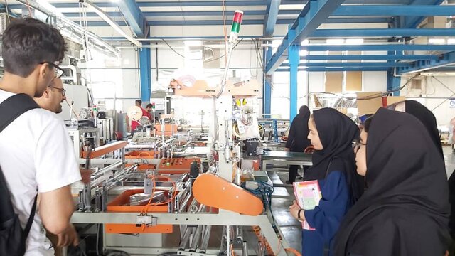 همدانیها سردمدار روزنامهخوانی در کشور