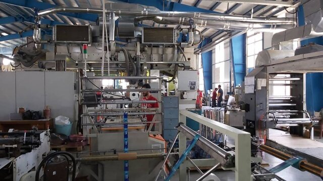 همدانیها سردمدار روزنامهخوانی در کشور