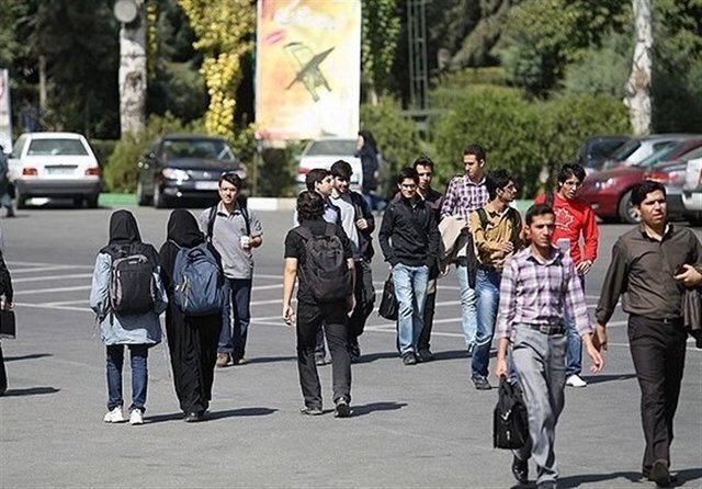 انقلابی گری و عزت مندی، ویژگی مهم دانشجوی امروز ایرانی است