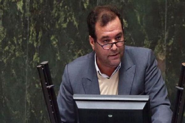 طرح نهضت ملی مسکن یک طرح غیرکارشناسی است/دولت خودش ریالی هزینه نمی‌کند