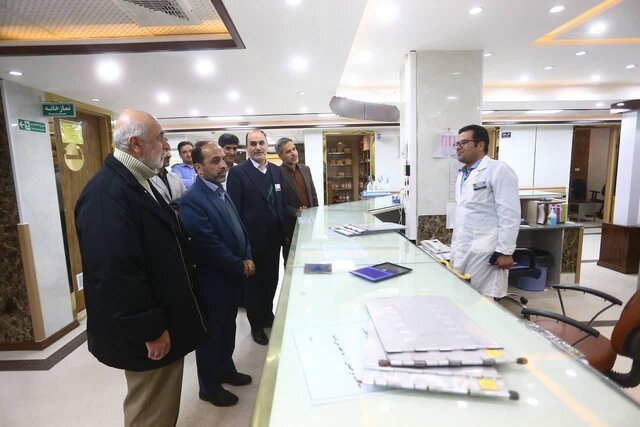 بازدید شبانه و سرزده سرپرست فرمانداری همدان از بیمارستانها