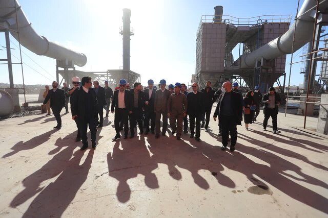 عکس تزئینی است نصب سیستم غبارگیر شرکت فولاد راد در شهرک صنعتی ویان کبودراهنگ