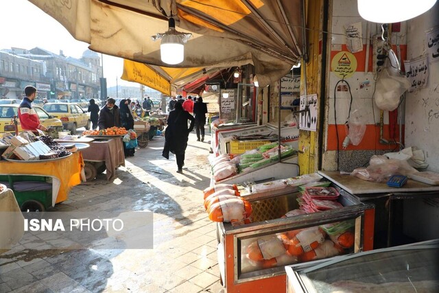 کاهش ۱۰ درصدی قیمت مرغ در همدان/پیشبینی ادامه روند کاهشی کاهش ۱۰ درصدی قیمت مرغ در همدان/پیشبینی ادامه روند کاهشی