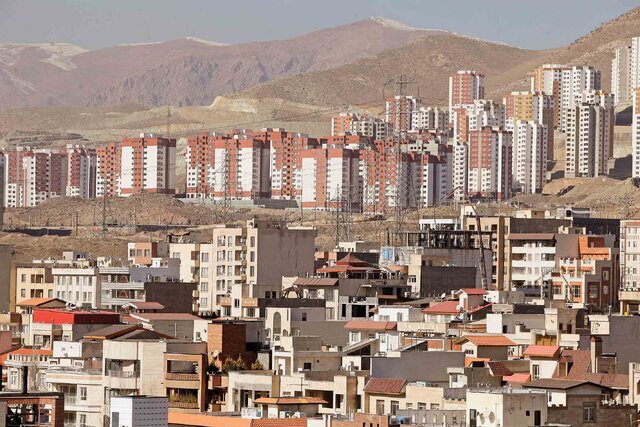 عکس تزئینی است اعاده اسناد مالکیت کشاورزان سادلج کبودراهنگ پس از ۴۰ سال