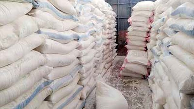 جریمه ۲ میلیاردی عرضه خارج از شبکه آرد دولتی در رزن